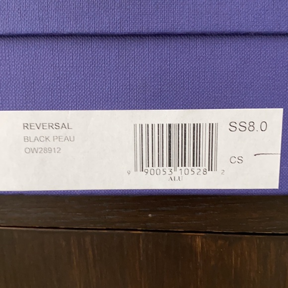 Stuart Weitzman Reversal Sandal - Picture 8 of 8